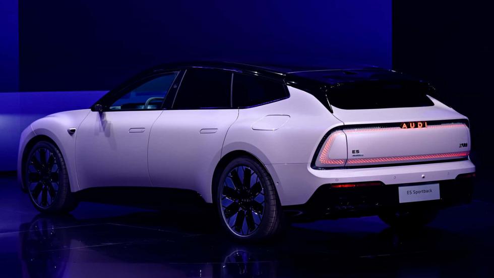 E5 Sportback: Το 1ο μοντέλο της AUDI έφτασε με έως 787 άλογα! 
